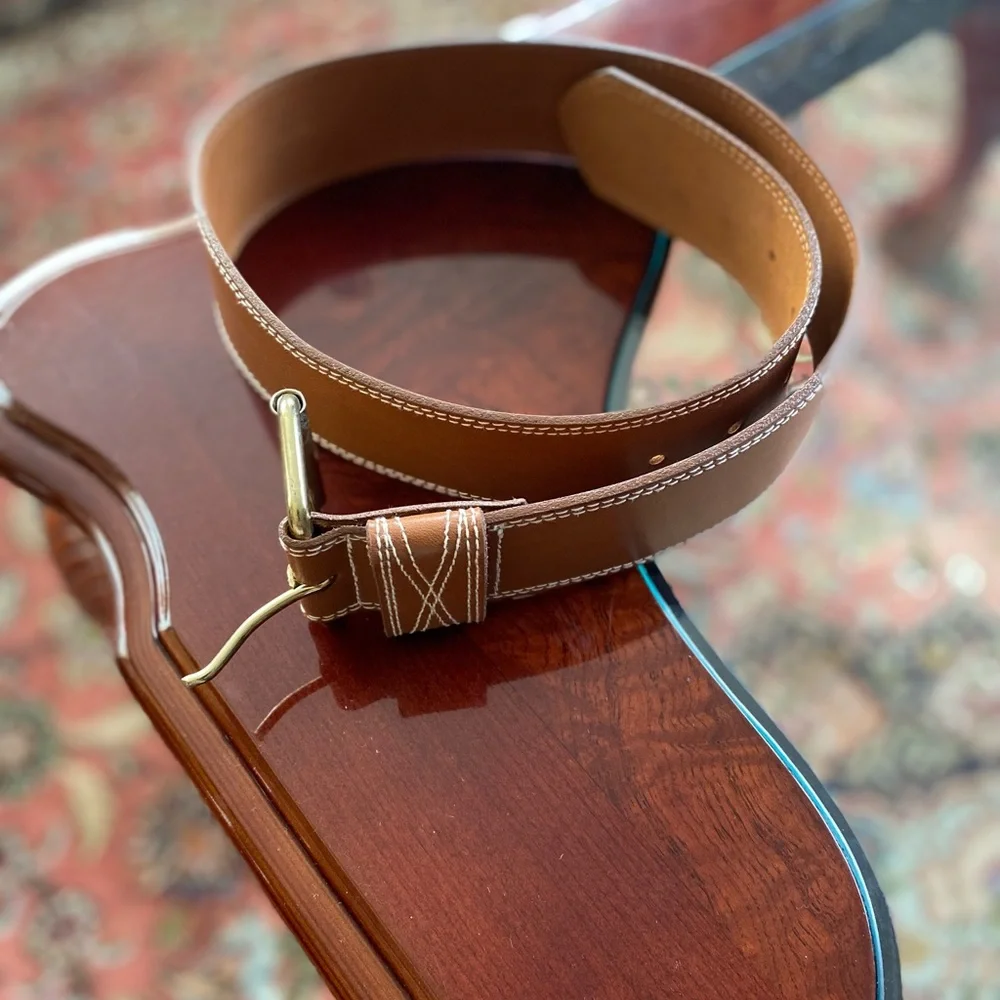 Ellen Tracy Linda Allred all leather women’s belt brand new